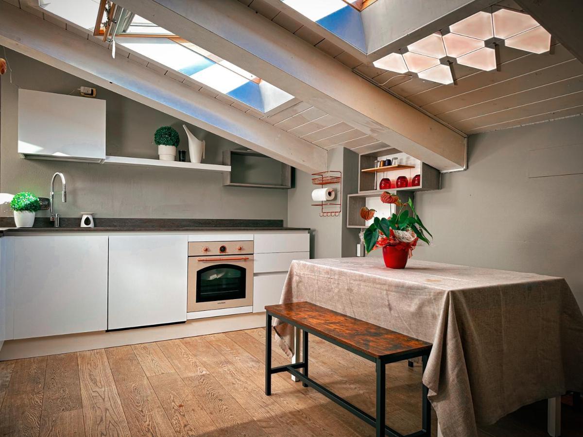 Accogliente Mansarda In Centro Storico Apartman Ravenna Kültér fotó